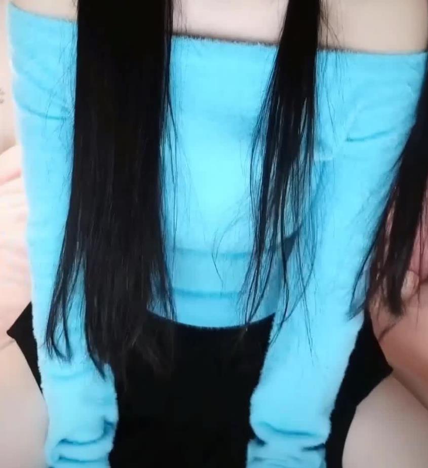 B站小羊喵舰长ASMR福利 模拟亲吻 脑内沉沦